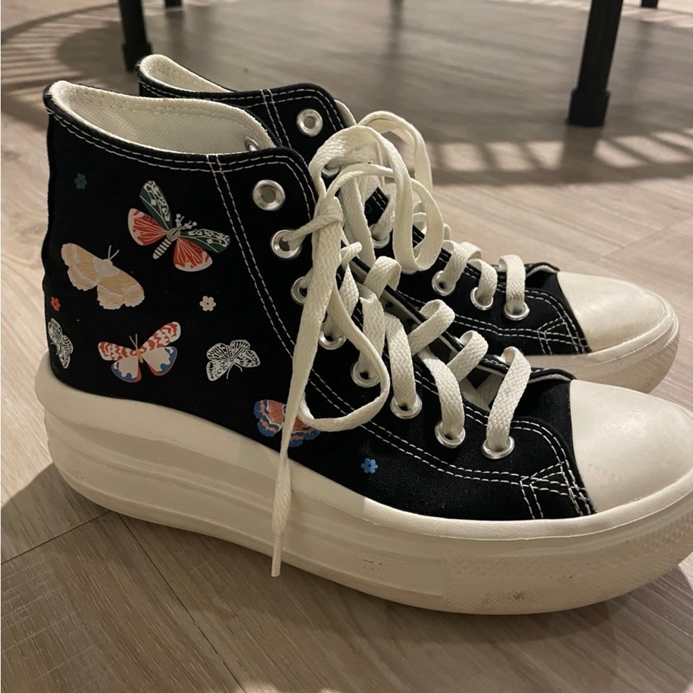 Platform converse